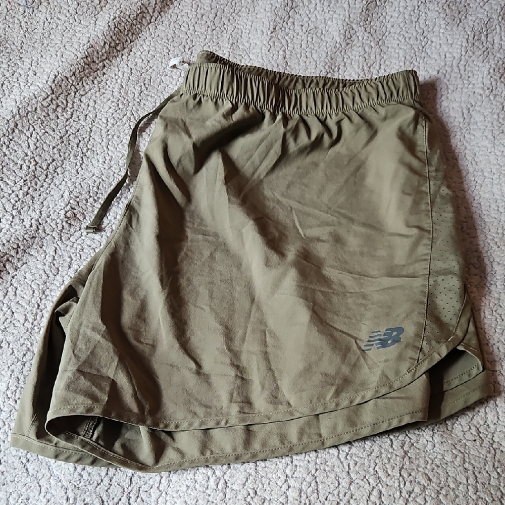 Womens 2 XL New Balance Green Athletic Shorts Lightweight Elastic Waist